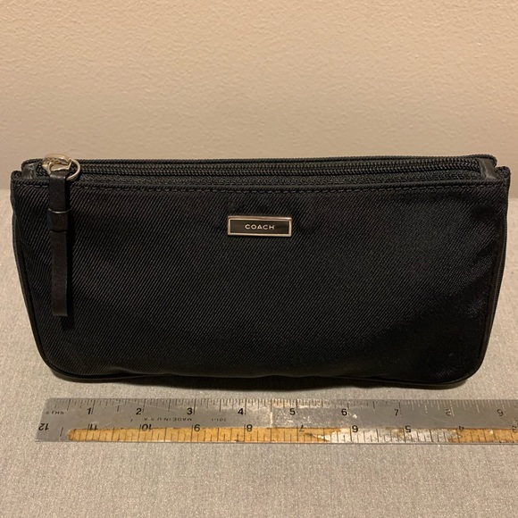 Authentic vintage Coach black nylon purse/small bag - Picture 4 of 8
